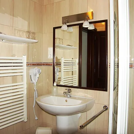 Hotel Adler