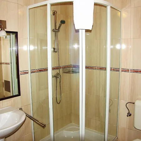 Adler Hotel Budaörs