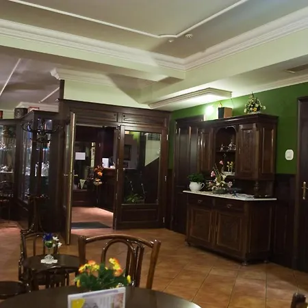 Hotel Adler